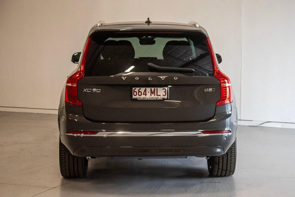 2024 Volvo XC90  Ultimate B5 Bright SUV Image 3