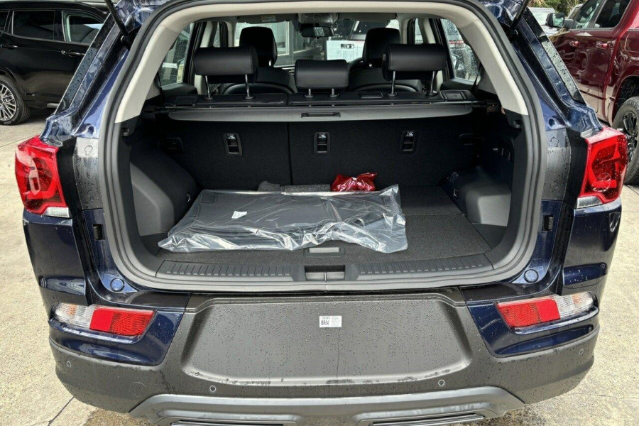 2023 KGM SsangYong Korando C300 ELX SUV Image 10