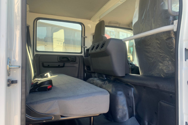 2025 Isuzu  NQS 80-175 DT C34 CREW Cab Chassis Image 7