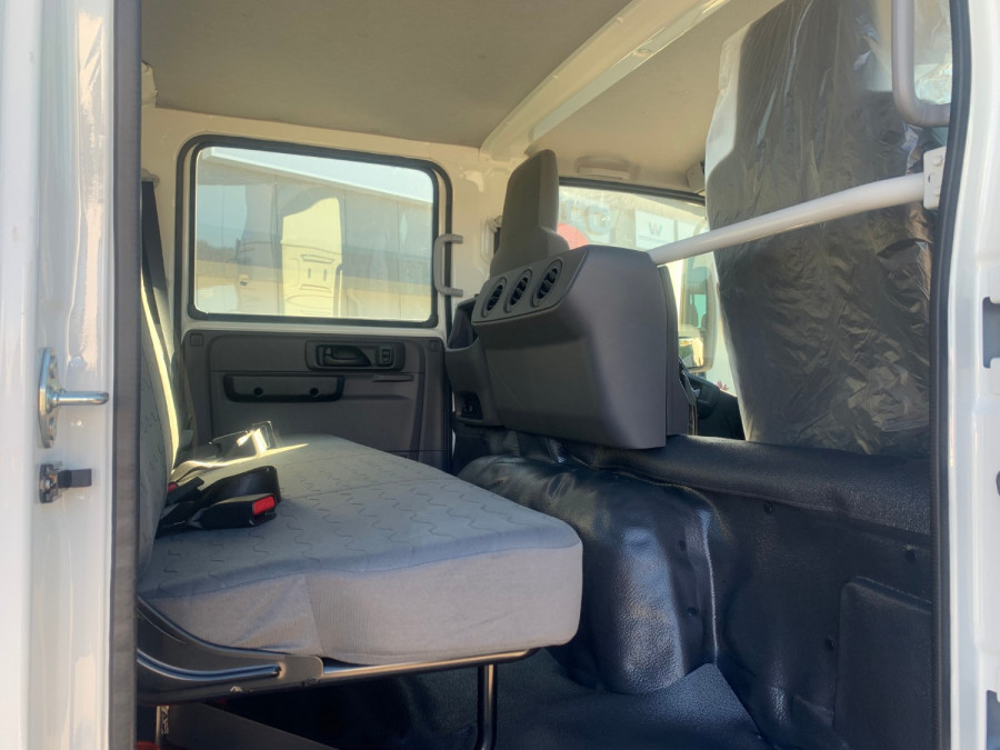 2025 Isuzu  NQS 80-175 DT C34 CREW Cab Chassis Image 7
