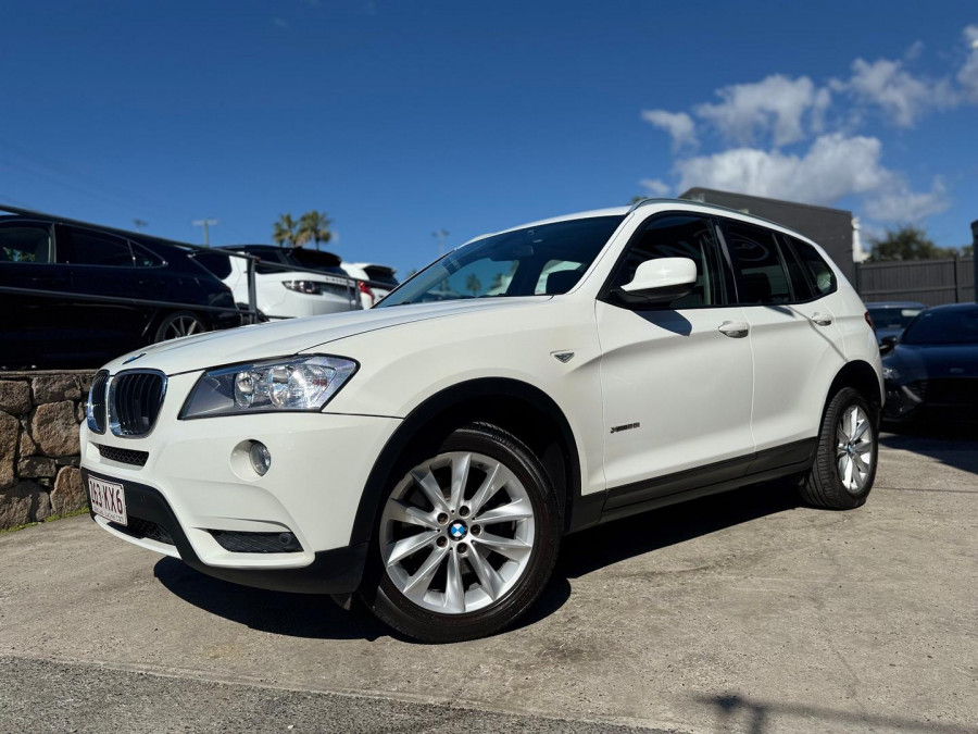 2013 BMW X3 F25 20 xDrive SUV Image 2