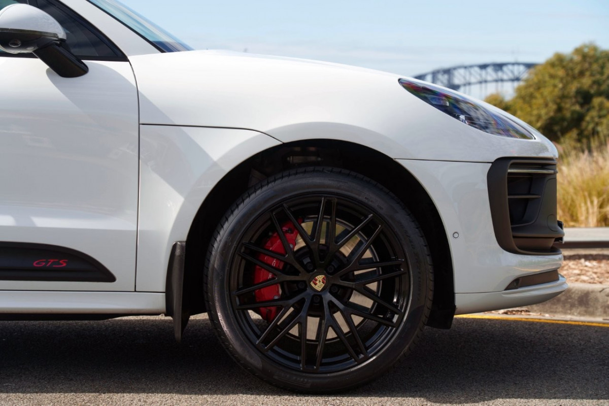 2021 Porsche Macan GTS SUV