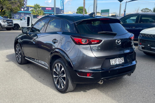 2021 Mazda CX-3 DK sTouring SUV Image 5