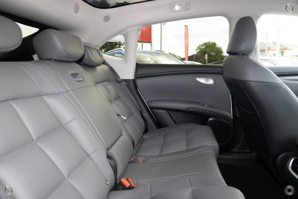 2026 MY25 MG IM6 S12L Performance SUV Image 13