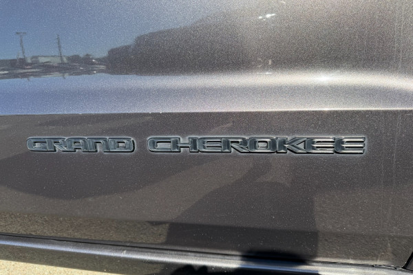 2020 Jeep Grand Cherokee WK Night Eagle SUV Image 18