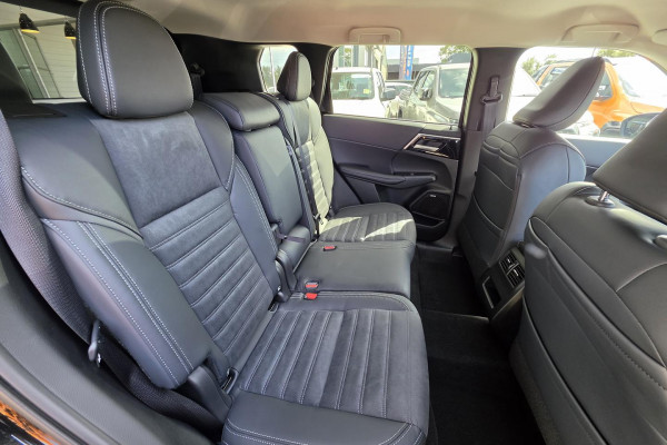 2026 MY25 Mitsubishi Outlander ZM Aspire SUV Image 15