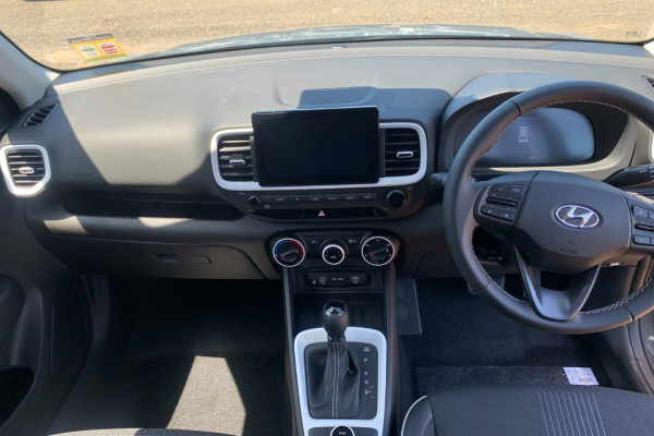 2025 Hyundai Venue QX.V5 Active SUV Image 10