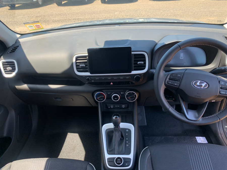 2025 Hyundai Venue QX.V5 Active SUV Image 10