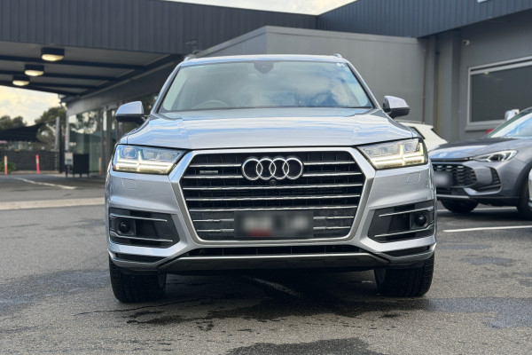 2018 MY19 Audi Q7 4M 45 TDI SUV Image 3