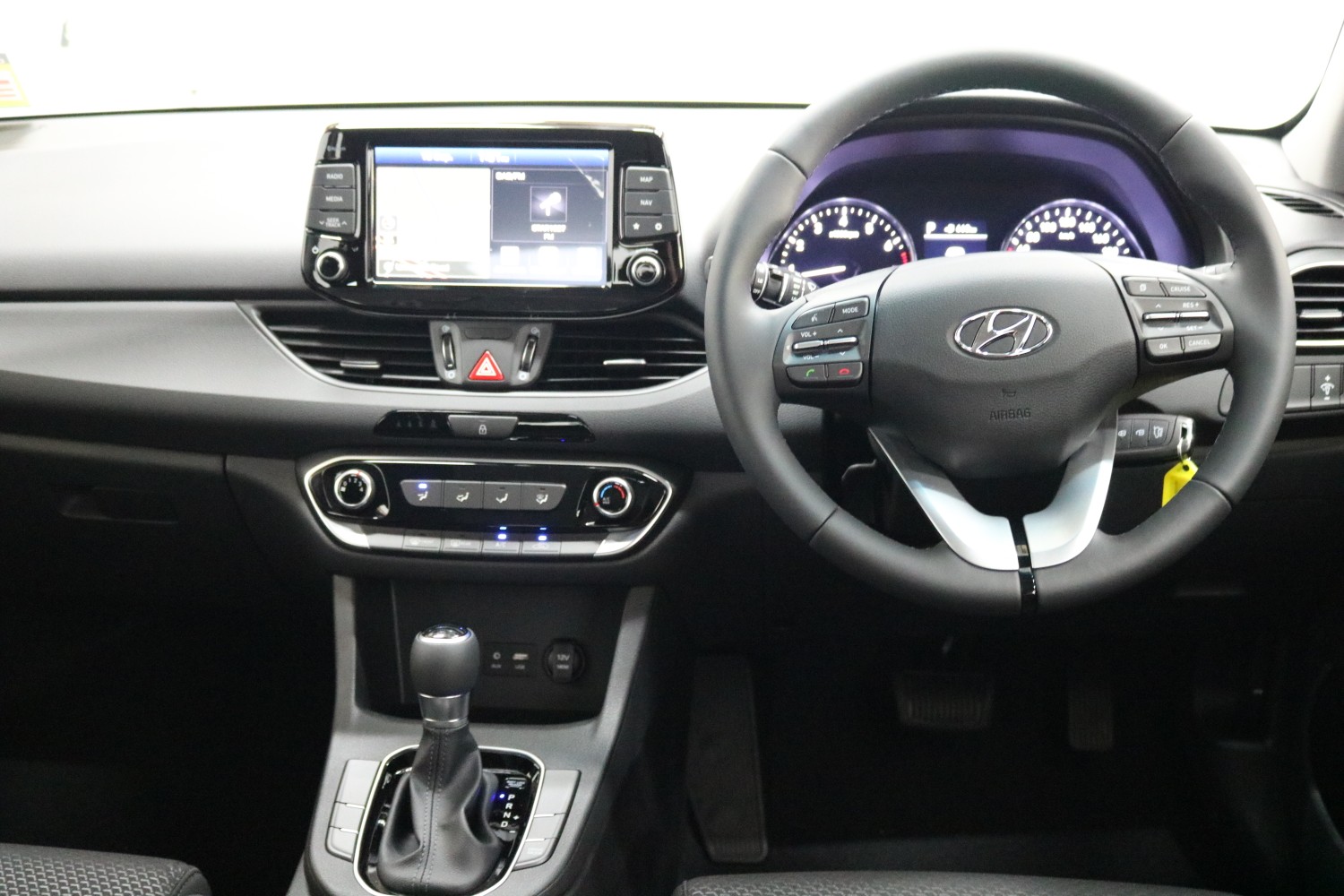 2020 Hyundai i30 PD2 Active Hatch Image 12