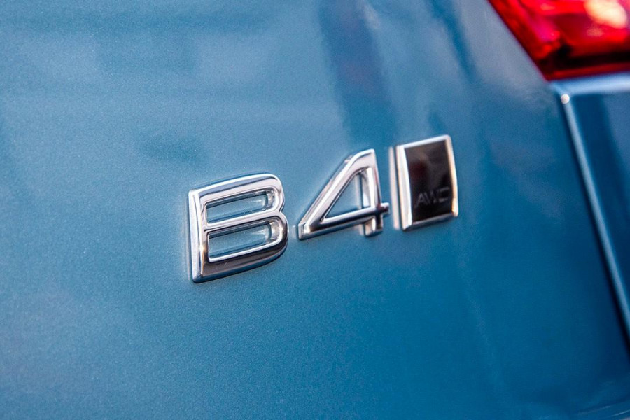 2023 MY24 Volvo XC40 XZ Ultimate B4 Bright SUV Image 22