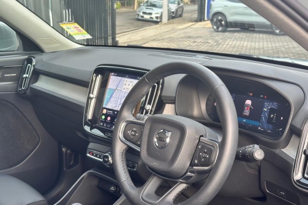 2025 MY26 Volvo XC40 XZ Ultra B4 Bright SUV Image 7