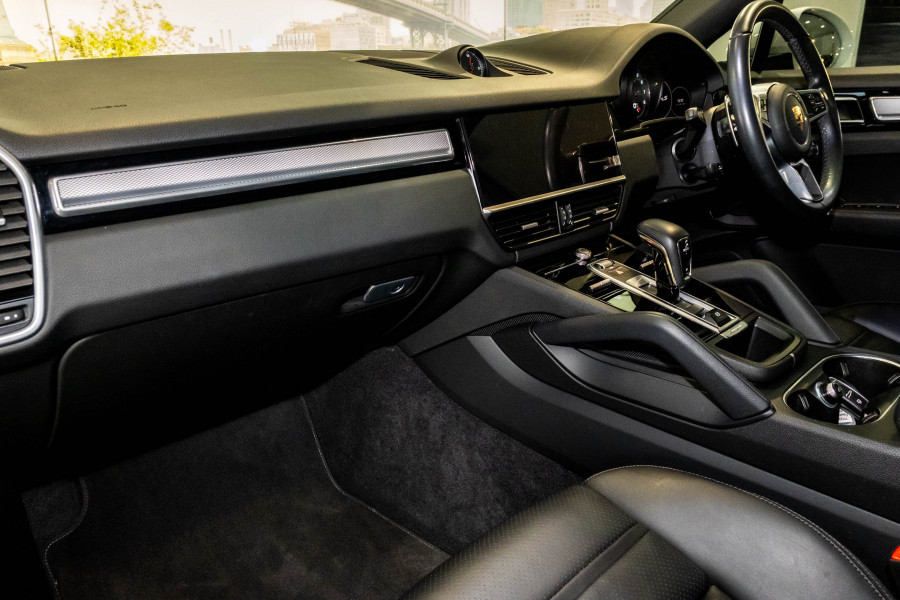 2022 MY23 Porsche Cayenne S Platinum Edition Coupe