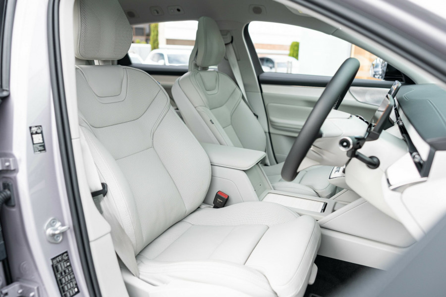 2025 MY26 Volvo ES90  Ultra Single Motor Sedan Image 18