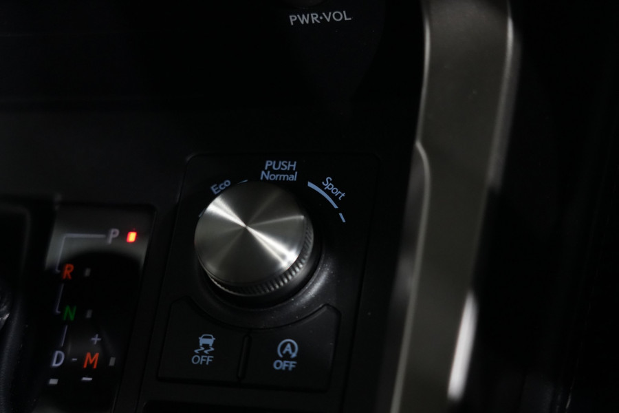 2020 Lexus Nx300 Luxury (Awd) SUV Image 17