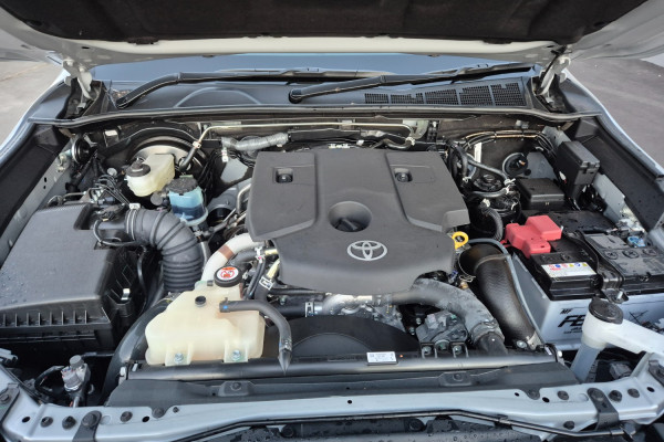 2024 Toyota HiLux GUN126R SR5 48V Ute Image 27
