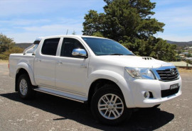 Toyota HiLux SR5 KUN26R 