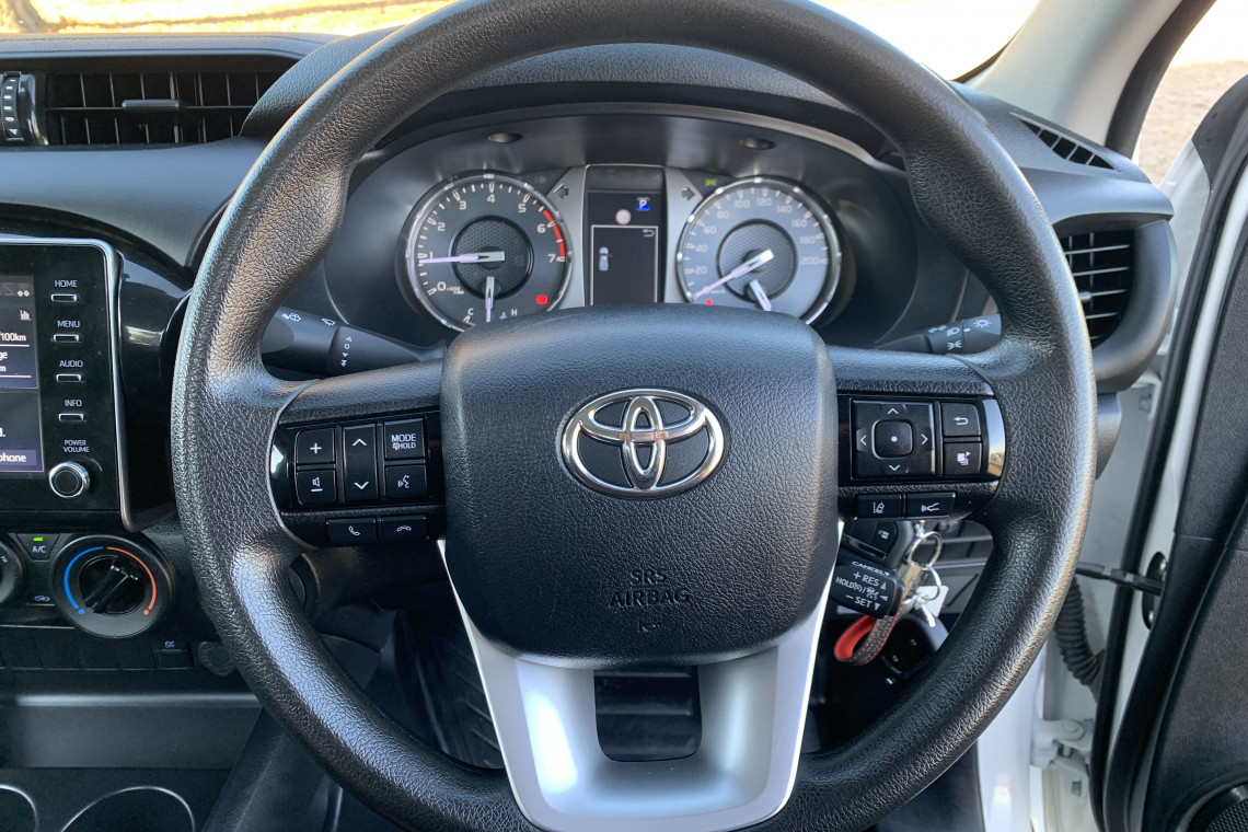 2022 Toyota HiLux TGN121R WorkMate Cab Chassis Image 12