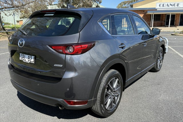 2018 Mazda CX-5 KF Series Akera SUV Image 3