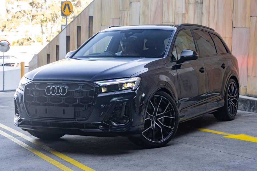 2026 MY25 Audi Q7 4M TFSI 250kW S line SUV