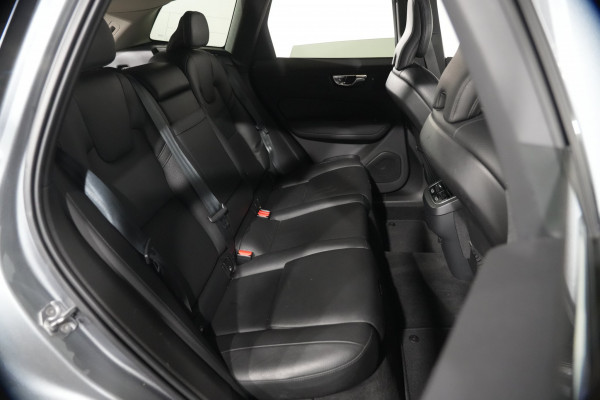 2020 Volvo XC60 UZ D4 Inscription SUV image 32