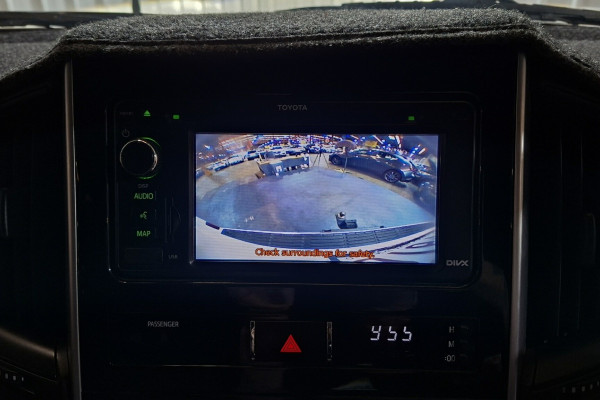 2016 Toyota LandCruiser VDJ200R GXL SUV Image 26