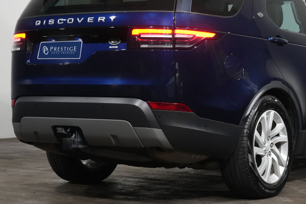 2020 Land Rover Discovery Series 5 Sd6 SE SUV image 8