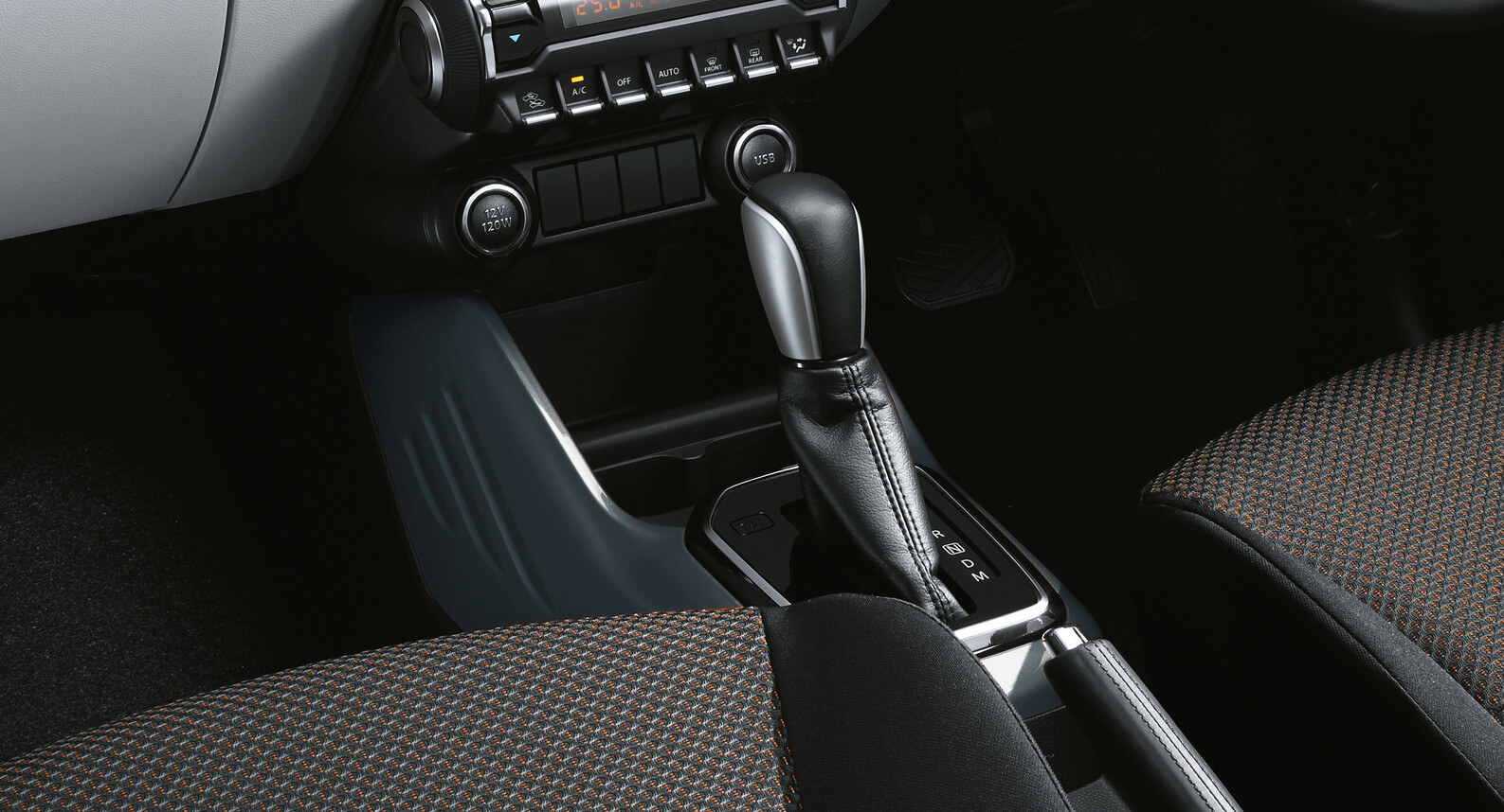 Ignis - Centre Console, Titanium