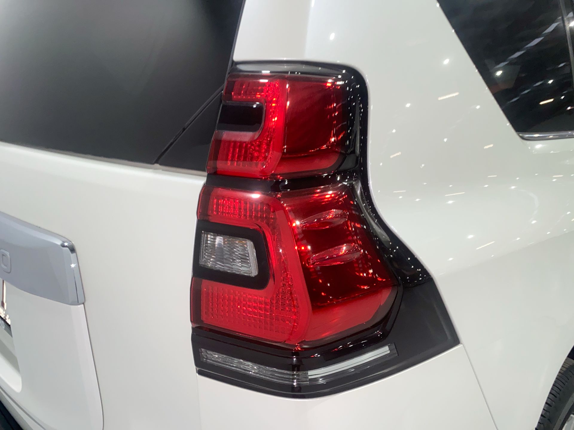 2018 Toyota LandCruiser Prado GDJ150R VX Wagon Image 19