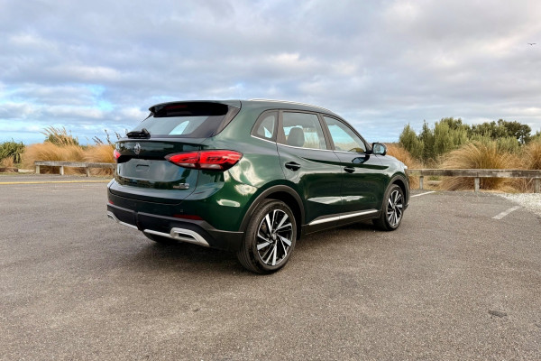 2026 MG ZS ZS32 Essence Hybrid+ SUV Image 3