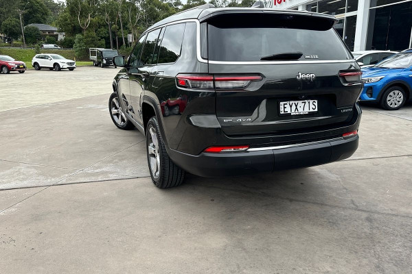 2022 Jeep Grand Cherokee WL L Limited Wagon Image 3