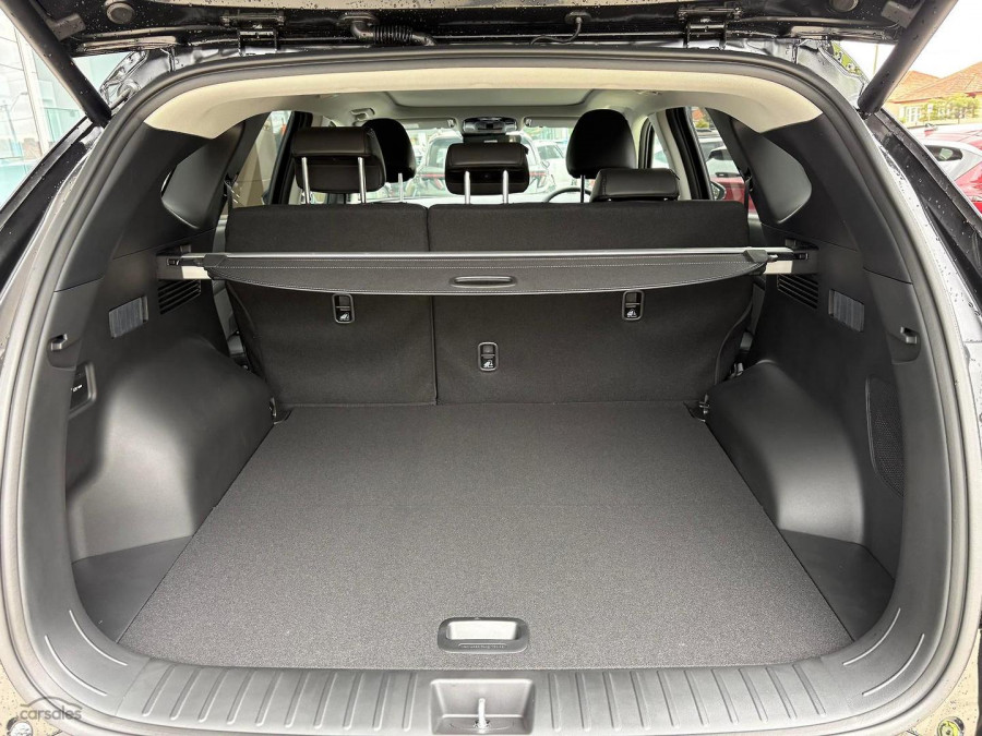 2026 Hyundai Tucson NX4.V4 Hybrid Premium SUV Image 10