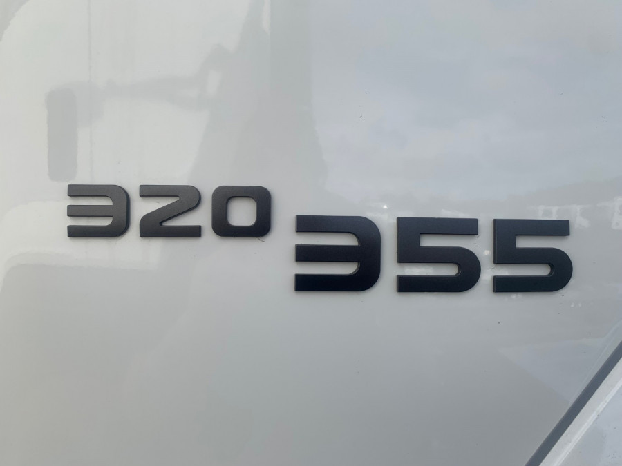 2026 Isuzu FYJ 320-355 AT R51 Cab Chassis Image 22