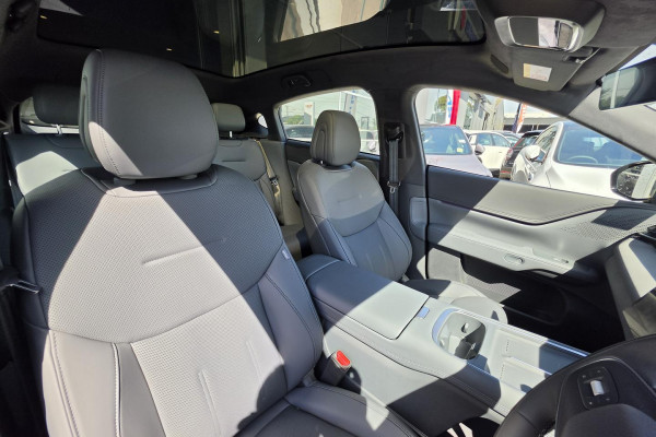2025 XPeng G6  Long Range SUV Image 28