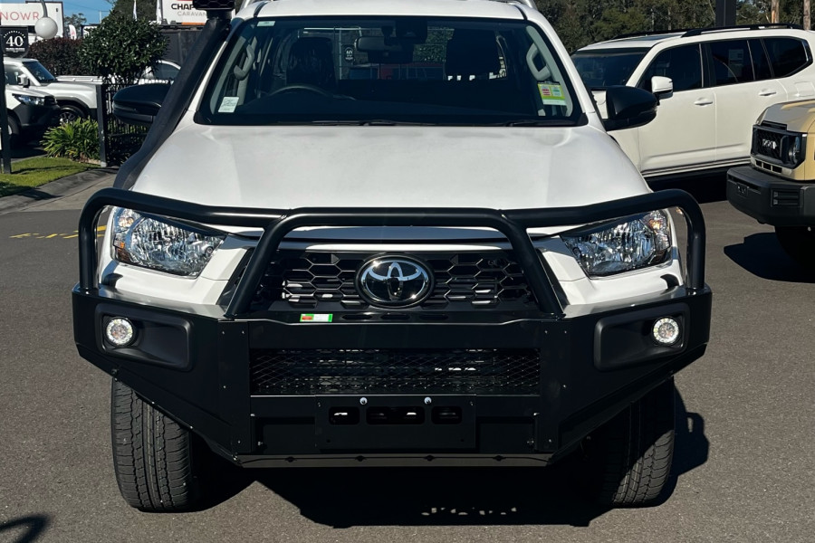 2025 MY24 Toyota HiLux GUN126R SR 4x4 FARM PACK Cab Chassis Image 16