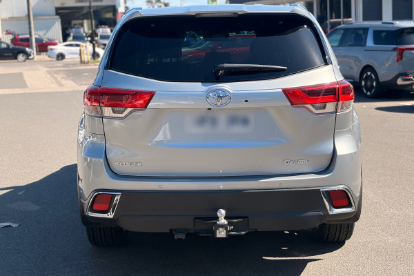 2018 Toyota Kluger GSU50R Grande SUV Image 5