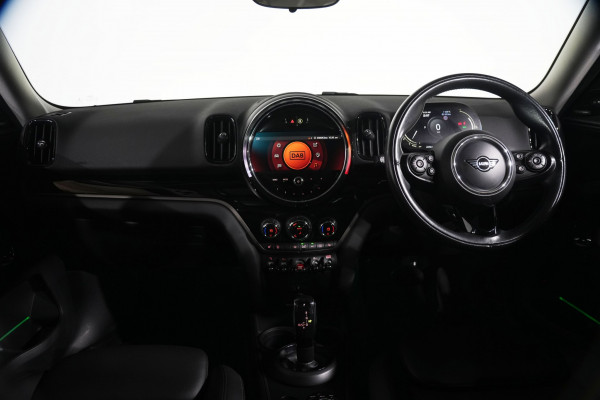 2021 MINI Countryman C Classic SUV image 13