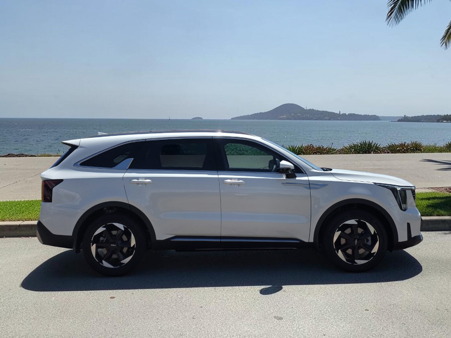 2025 Kia Sorento MQ4 PE Sport+ SUV Image 3