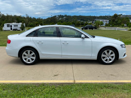 2011 Audi A4 B8 8K  Sedan