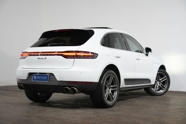 2019 Porsche Macan S SUV image 7