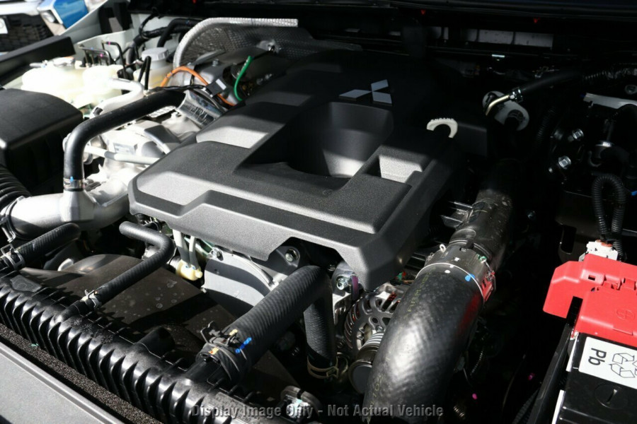 2025 Mitsubishi Triton MV GLX Ute Image 17