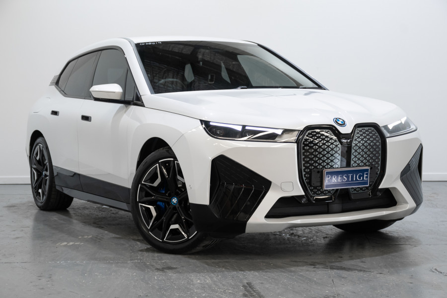 2024 BMW iX xDrive40 Sport SUV Image 1