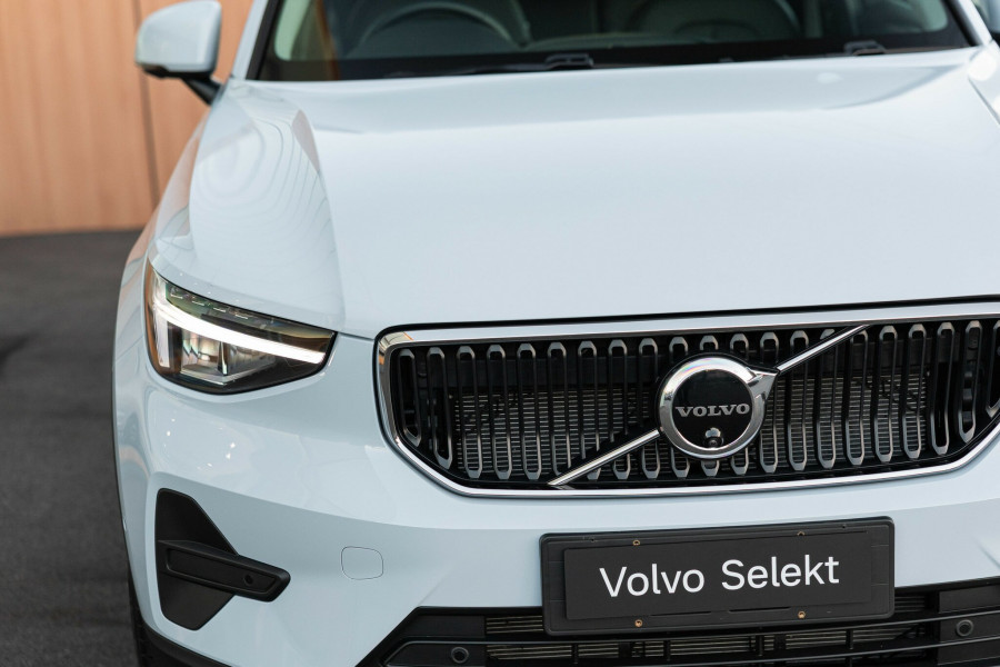 2025 MY26 Volvo XC40 XZ Plus B4 SUV Image 11