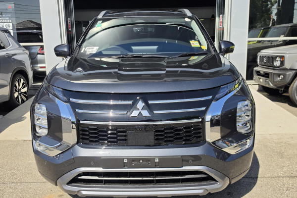 2026 MY25 Mitsubishi Outlander ZM Aspire SUV Image 2
