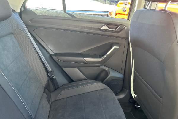 2022 MY23 Volkswagen T-Roc D11 110TSI Style SUV Image 34