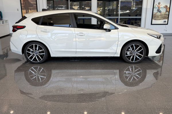 2025 Subaru Impreza G6 2.0S Hatch Image 4