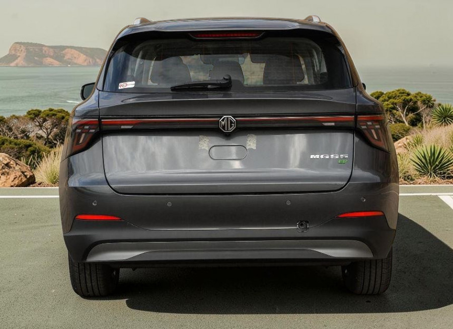 2025 MG MGS5 EV ZS3EM Excite 49 SUV Image 2