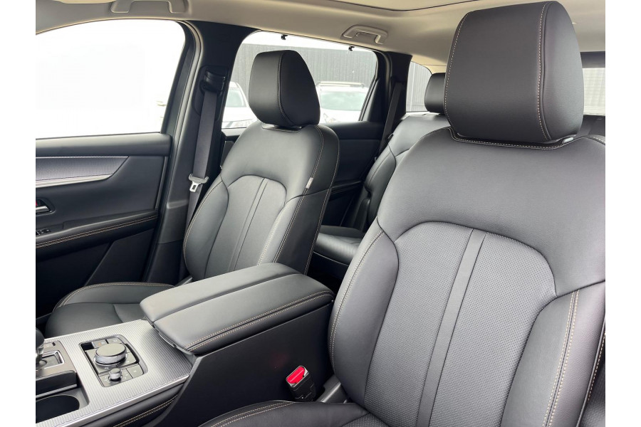2024 Mazda CX-80 KL G40e GT SUV Image 13