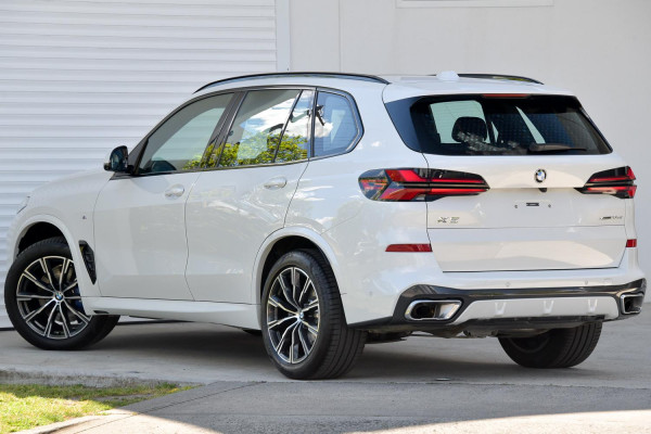 2025 BMW X5 G05 LCI xDrive30d M Sport SUV image 2