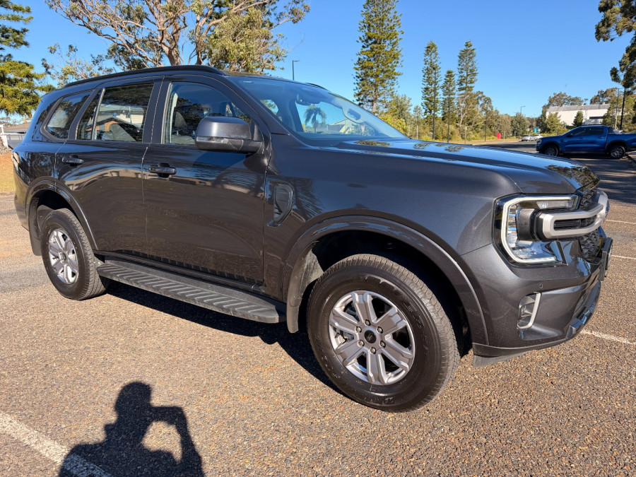 2025 MY25.25 Ford Everest UB Ambiente SUV Image 12